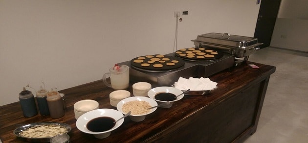 דוכני פנקייק קינוחים לאירועים, עגלות קפה וגלידה