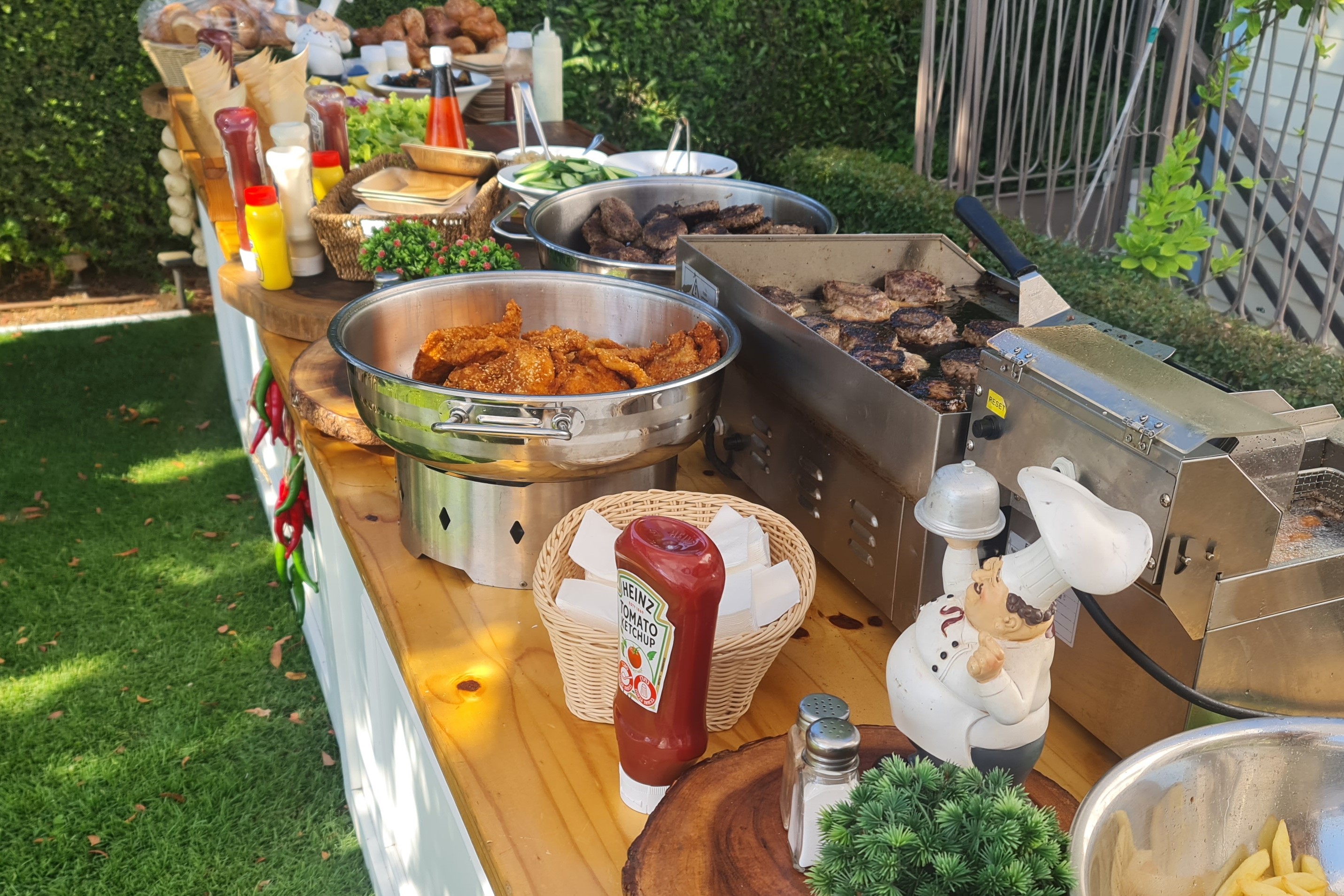 בת מצווה,בר מצווה , דוכני מזון, קייטרינג. ארוחת בוקר, עגלת קפה