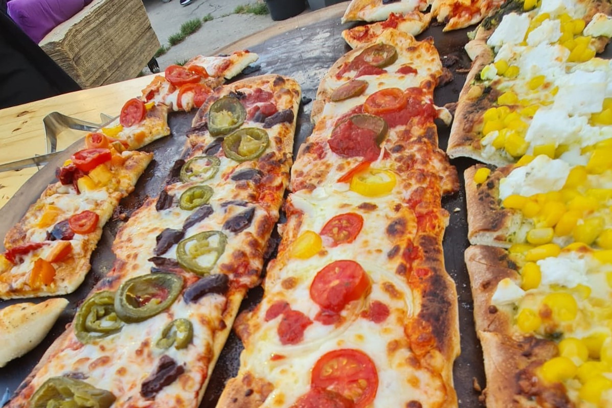 יום הולדת, עגלות מזון ופה, דוכן פיצה , דוכני מזון, קייטרינג